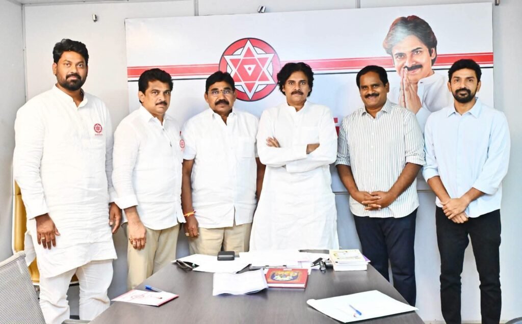 స్థానిక సంస్థల ఎన్నికలకు జనసేన సన్నద్ధం.. సెంట్రల్ కోఆర్డినేషన్ కమిటీతో పవన్ కళ్యాణ్ కీలక భేటీ
