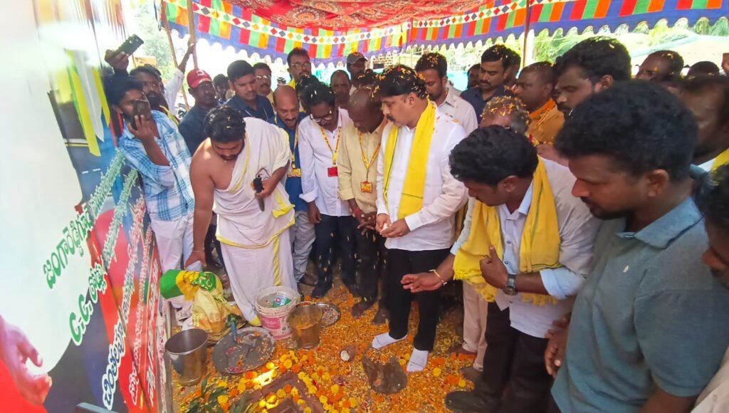 చింతలపూడి ఎమ్మెల్యే సొంగ రోషన్ కుమార్‌కు నాగులగూడెం గ్రామ ప్రజల కృతజ్ఞతలు దశాబ్దాల రోడ్డు సమస్య పరిష్కారం