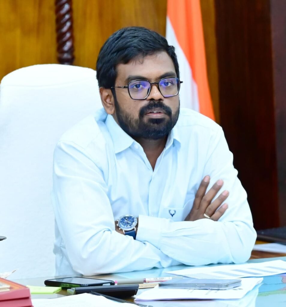 మచిలీపట్నంలో సోమవారం మీకోసం ప్రజా సమస్యల పరిష్కార వేదిక… కలెక్టర్ డీకే బాలాజీ ప్రకటన