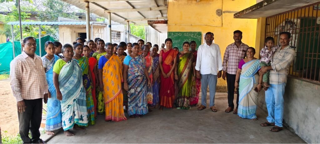 కాకర్లమూడిలో ఏకగ్రీవంగా ఎస్‌ఎంసీ చైర్మన్, వైస్ చైర్మన్ల ఎన్నిక