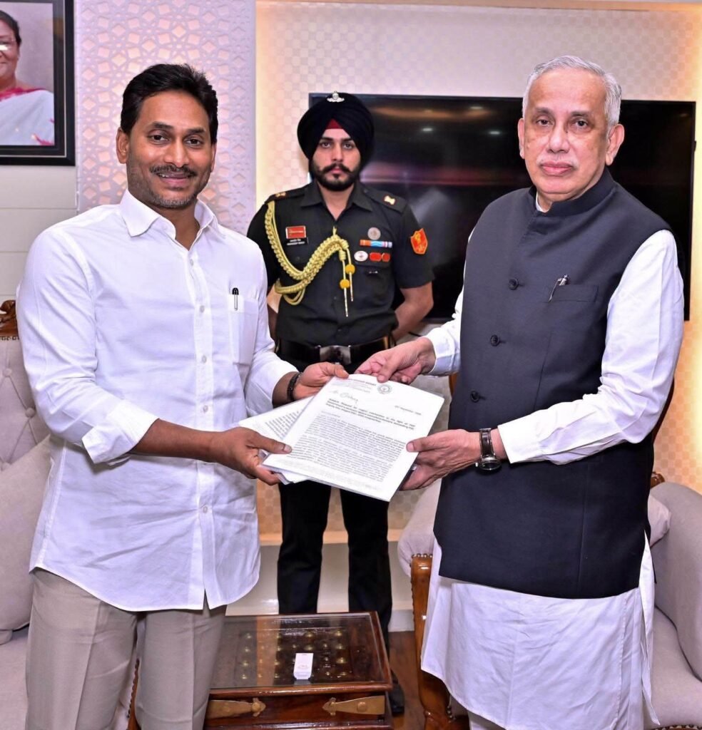 డీఎస్సీ-2025 స్కామ్‌పై సీబీఐ విచారణ జరిపించాలి: వైఎస్‌ జగన్‌