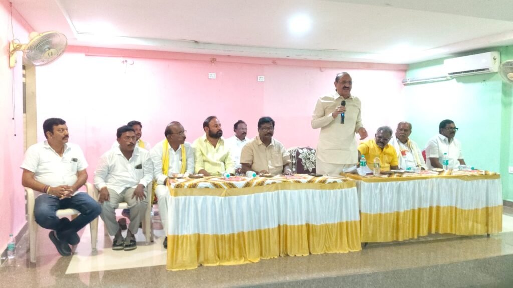 ముదినేపల్లిలో ఘనంగా తెలుగుదేశం పార్టీ సమావేశం – స్థానిక ఎన్నికల్లో కూటమి విజయమే లక్ష్యమన్న ఎమ్మెల్యే కామినేని శ్రీనివాస్