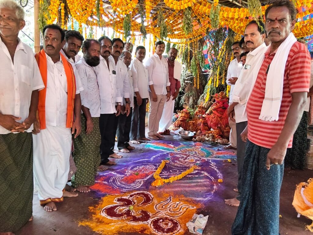పెదతుమ్మిడి – నరసప్పచెరువు బీటీ రోడ్డు నిర్మాణానికి శంకుస్థాపన.. హాజరైన ఎంపీ బాలశౌరి, ఎమ్మెల్యే కాగిత కృష్ణ ప్రసాద్