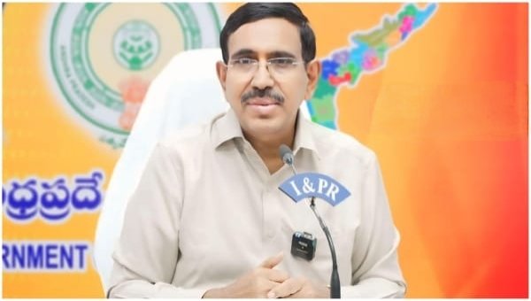వర్ష ప్రభావిత ప్రాంతాల్లో మున్సిపల్ యంత్రాంగం అప్రమత్తం.. కమిషనర్లతో మంత్రి నారాయణ టెలీ కాన్ఫరెన్స్