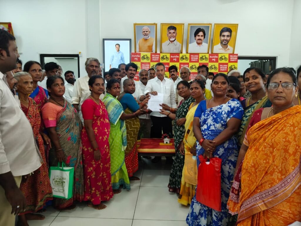 విజయవాడ రూరల్‌లో ప్రజాదర్బార్ నిర్వహించిన ఎమ్మెల్యే వసంత కృష్ణప్రసాదు