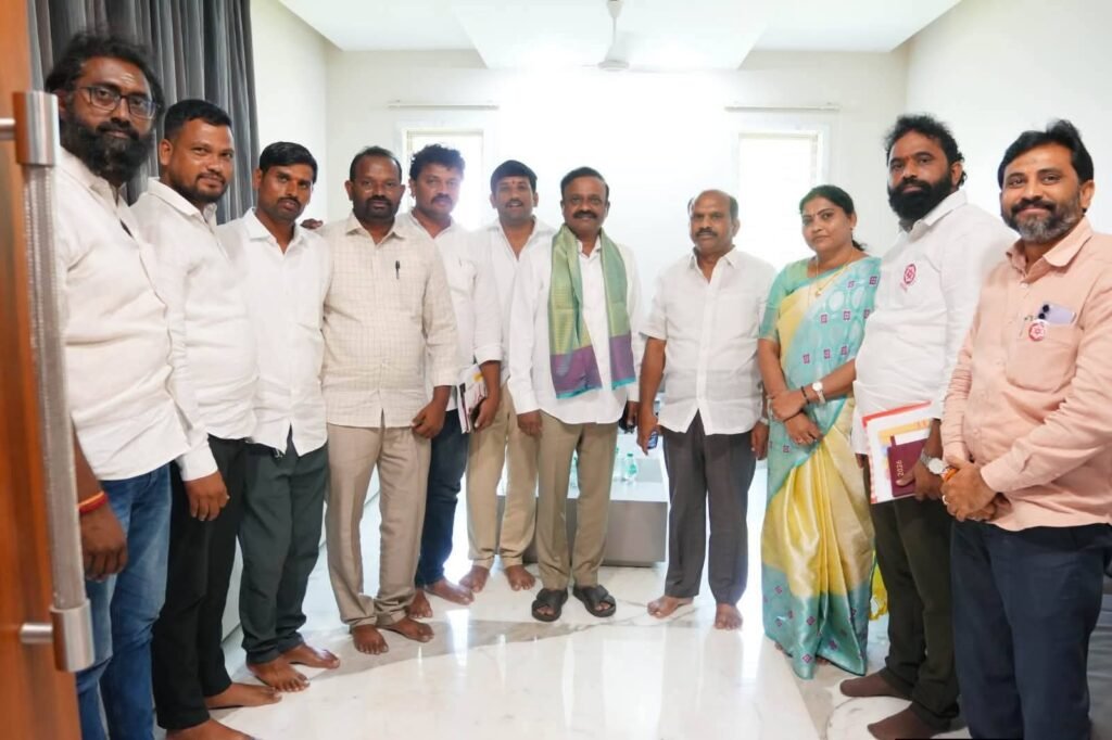 గుంటూరులో నరసరావుపేట పార్లమెంట్ స్థానిక ఎన్నికల సమన్వయ భేటీ: జనసేన శ్రేణుల విస్తృత సమీక్ష