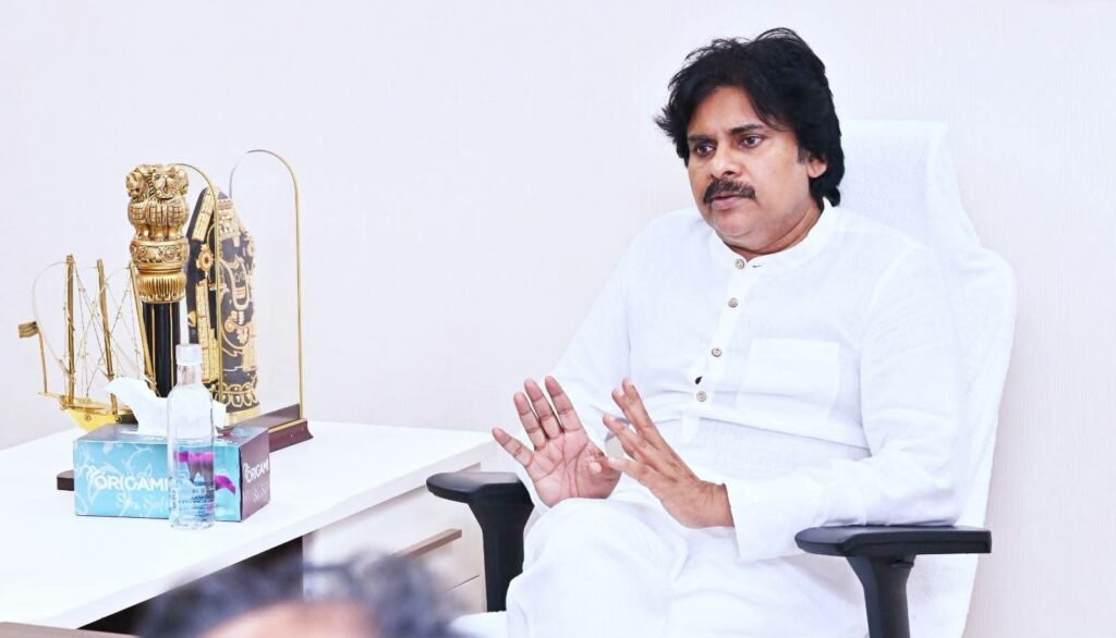 స్థానిక సంస్థల ఎన్నికల్లో జనసేన ఆత్మగౌరవ పోరు.. కార్యకర్తల మనోభావాలను గౌరవిస్తూ పవన్ కళ్యాణ్ స్పష్టమైన దిశానిర్దేశం!