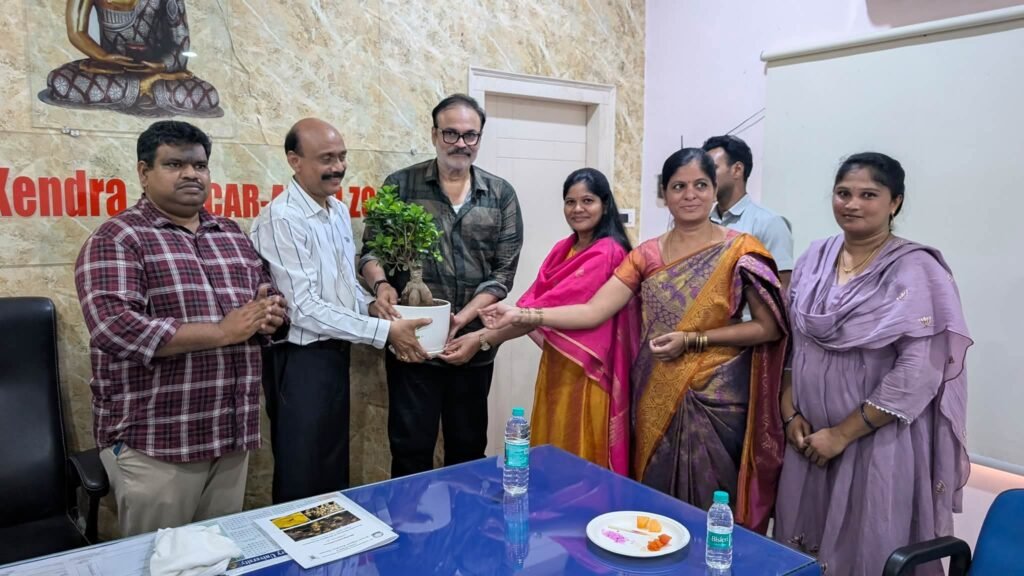 పర్యావరణ పరిరక్షణకు ‘ట్రీ బ్యాంక్’: గుంటూరు కేవీకేలో నర్సరీ ఏర్పాటుకు ఏపీ గ్రీన్ ప్రతిపాదన.. లామ్‌లో మొక్కలు నాటిన ఛైర్మన్ కొణిదెల నాగబాబు!