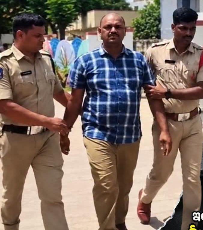 హఫీజ్‌పేటలో మహిళపై హోంగార్డు అరాచకం: జుట్టు పట్టుకుని ఈడ్చుకెళ్లిన దృశ్యాలు వైరల్.. నిందితుడు ఆనంద్ డిస్మిస్, అరెస్ట్ చేసి జైలుకు తరలింపు