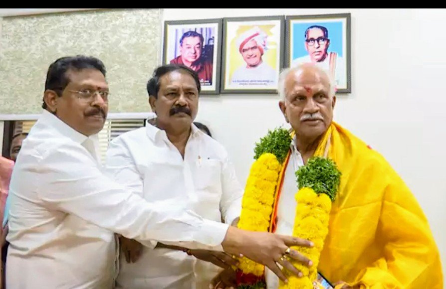 విజయ డెయిరీ నూతన చైర్మన్‌గా దాసరి బాలవర్ధనరావు ఏకగ్రీవ ఎన్నిక.. లాంఛనంగా బాధ్యతల స్వీకరణ