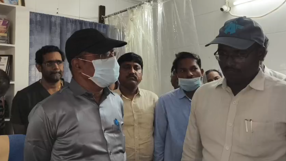 Title: తిరువూరులో ప్రైవేట్ ఆసుపత్రి సీజ్.. వరుస మరణాలతో ఆర్డీవో సంచలన నిర్ణయం