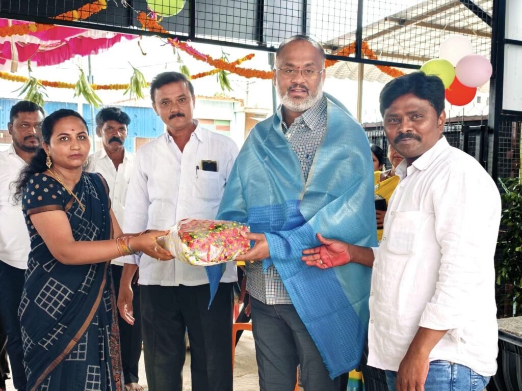 రాయచోటిలో ఘనంగా ఎస్ఎంఆర్ రెస్టారెంట్ ప్రారంభం.. ప్రారంభించిన డాక్టర్ మండిపల్లి లక్ష్మీప్రసాద్ రెడ్డి