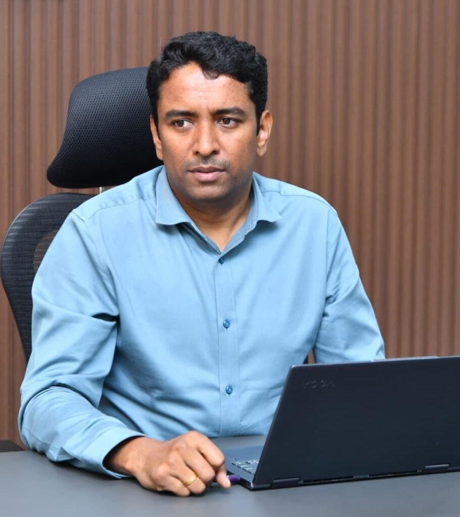 ఎన్టీఆర్ జిల్లాలో భారీ వర్షాలు.. అన్ని విద్యాసంస్థలకు సెలవు ప్రకటించిన కలెక్టర్ డాక్టర్ లక్ష్మీశ