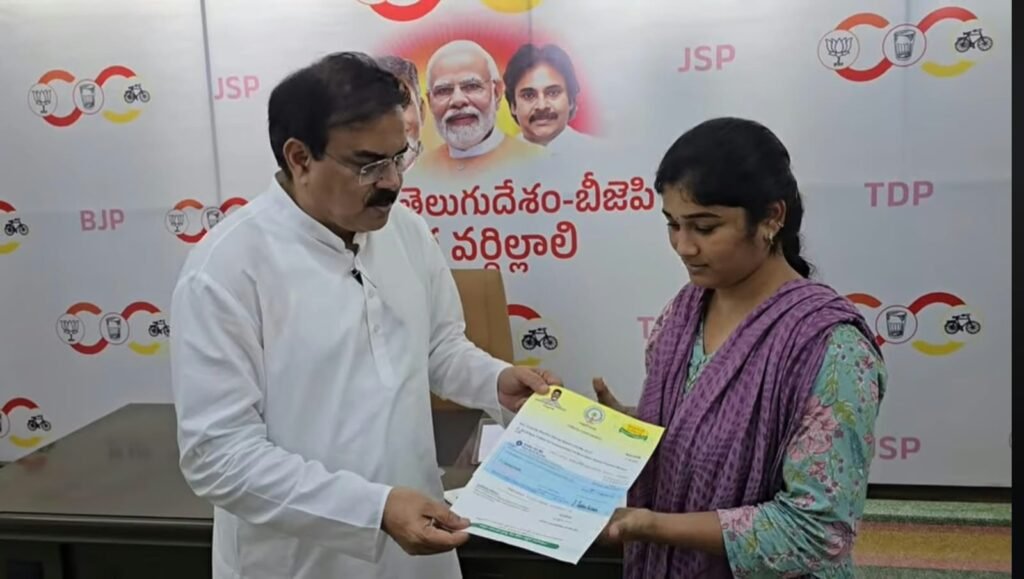 తెనాలిలో 34 మందికి రూ.26 లక్షల సీఎం రిలీఫ్ ఫండ్ చెక్కులు పంపిణీ.. నిరుపేదల ఆరోగ్యమే ధ్యేయమన్న మంత్రి నాదెండ్ల మనోహర్