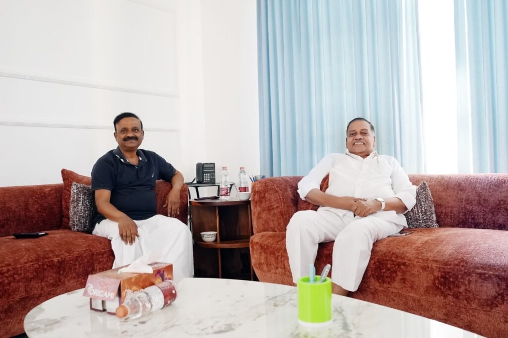 మచిలీపట్నం స్థానిక సంస్థల ఎన్నికలపై ఎంపీ వల్లభనేని బాలశౌరి, మండలి బుద్ధప్రసాద్ కీలక భేటీ – వ్యూహాలపై చర్చ