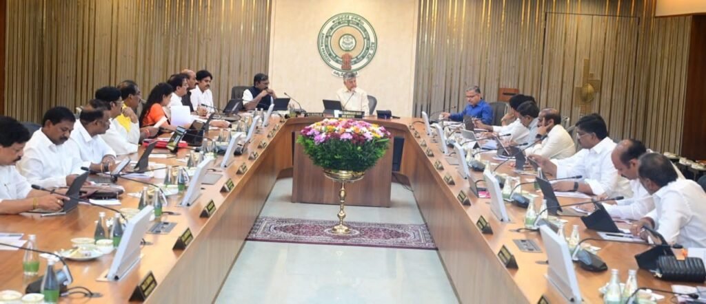ఏపీ కేబినెట్ కీలక నిర్ణయాలు: 4 కొత్త పోలీస్ కమిషనరేట్లు, అమరావతికి రూ. 1,548 కోట్లు