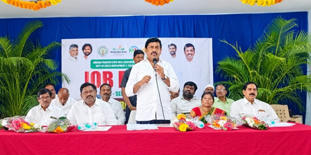 పీలేరులో పరిశ్రమల ఏర్పాటుకు మాజీ సీఎం కిరణ్ కుమార్ రెడ్డే కారణం: ఎమ్మెల్యే నల్లారి కిషోర్ కుమార్ రెడ్డి