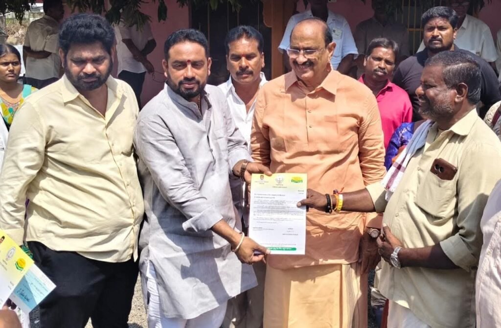 కైకలూరు నియోజకవర్గంలో లబ్ధిదారులకు ఆర్థిక సహాయం అందజేత.. ఎన్డీఏ నాయకుల భాగస్వామ్యం