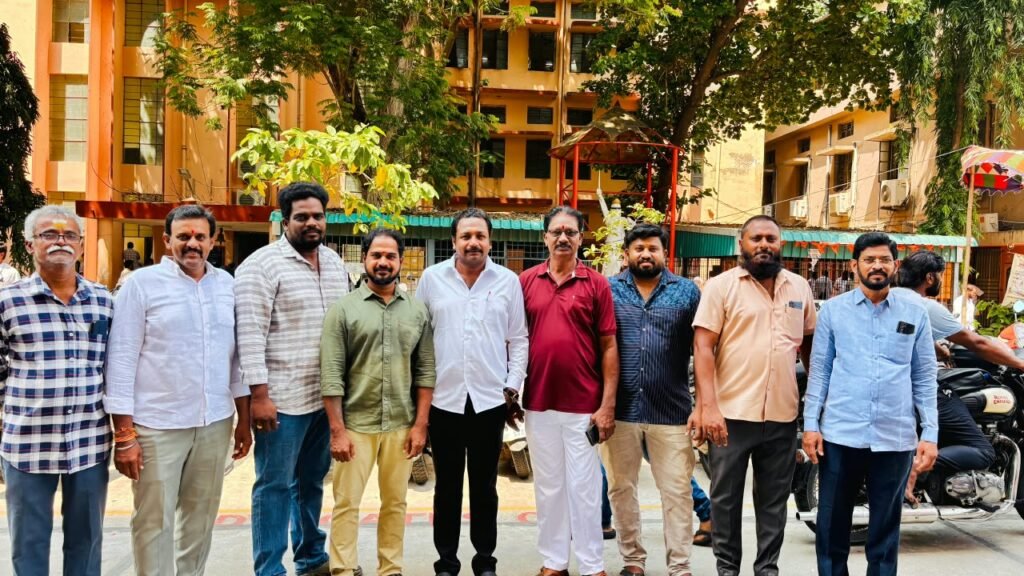 చంద్రబాబు అక్రమ అరెస్ట్ నిరసన కేసులు: నేడు కోర్టు వాయిదాకు హాజరైన జనసేన, టీడీపీ శ్రేణులు!​రచన: మల్లికార్జున్,