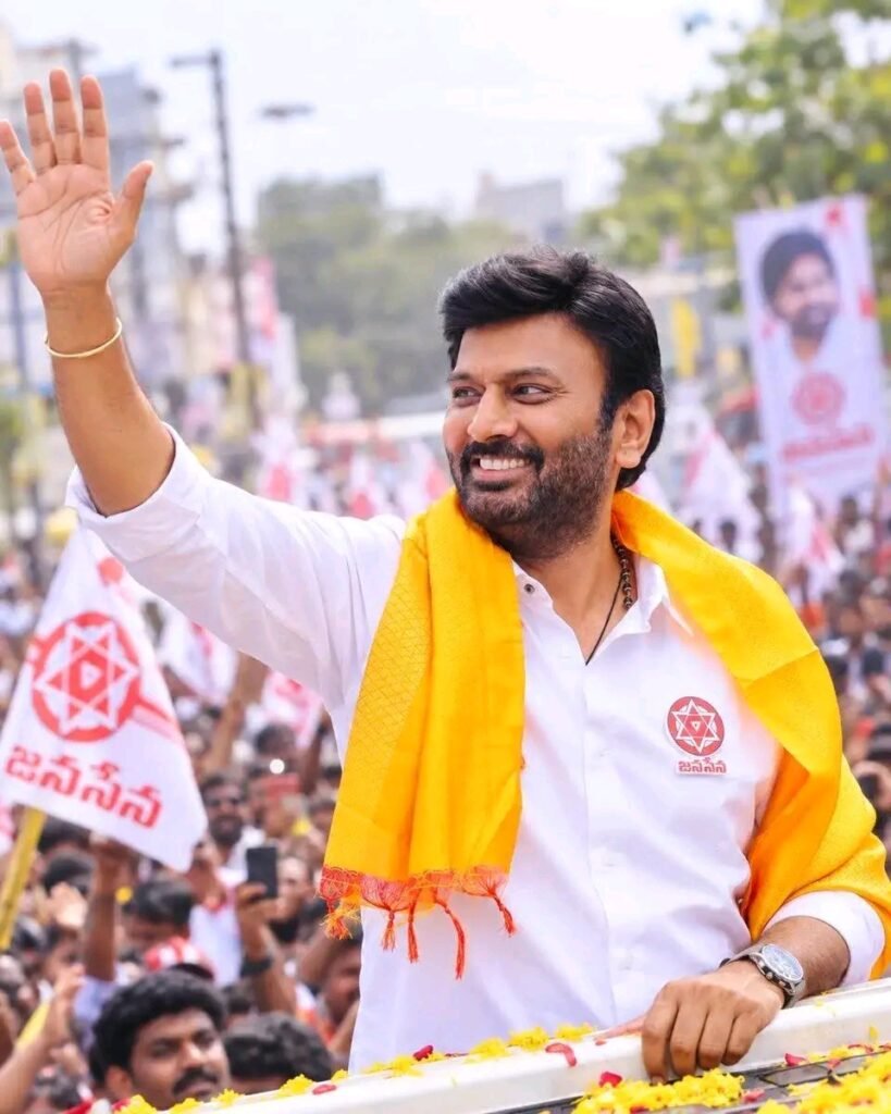 కార్యకర్తలకు ఆపద్బాంధవుడు.. నామినేషన్ల వేళ జనసైనికులకు కొండంత అండగా నిలిచిన రామ్ తాళ్లూరి: క్షేత్రస్థాయి అడ్డంకులను తొలగించి భరోసా కల్పించిన రాష్ట్ర ప్రధాన కార్యదర్శి.. జనసేన శ్రేణుల హృదయపూర్వక కృతజ్ఞతలు!