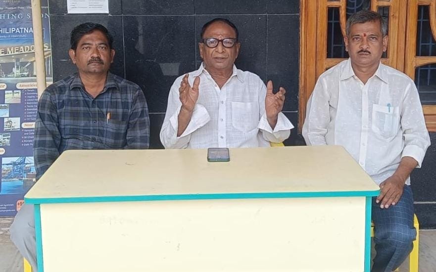 కూటమి పాలనలో ఆధ్యాత్మిక రంగానికి స్వర్ణయుగం.. మచిలీపట్నంలో టీడీపీ నేతలు గొర్రెపాటి గోపీచంద్, ఫణికుమార్ వెల్లడి