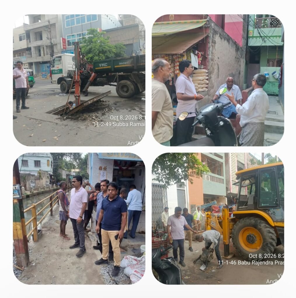 విజయవాడ నగరపాలక సంస్థ 53వ డివిజన్‌లో ముమ్మరంగా పారిశుద్ధ్య, అభివృద్ధి పనులు.. ఇస్లాంపేటలో జేసీబీతో పూడికతీత పనులను స్వయంగా పర్యవేక్షించిన మహాదేవ్ అప్పాజీ
