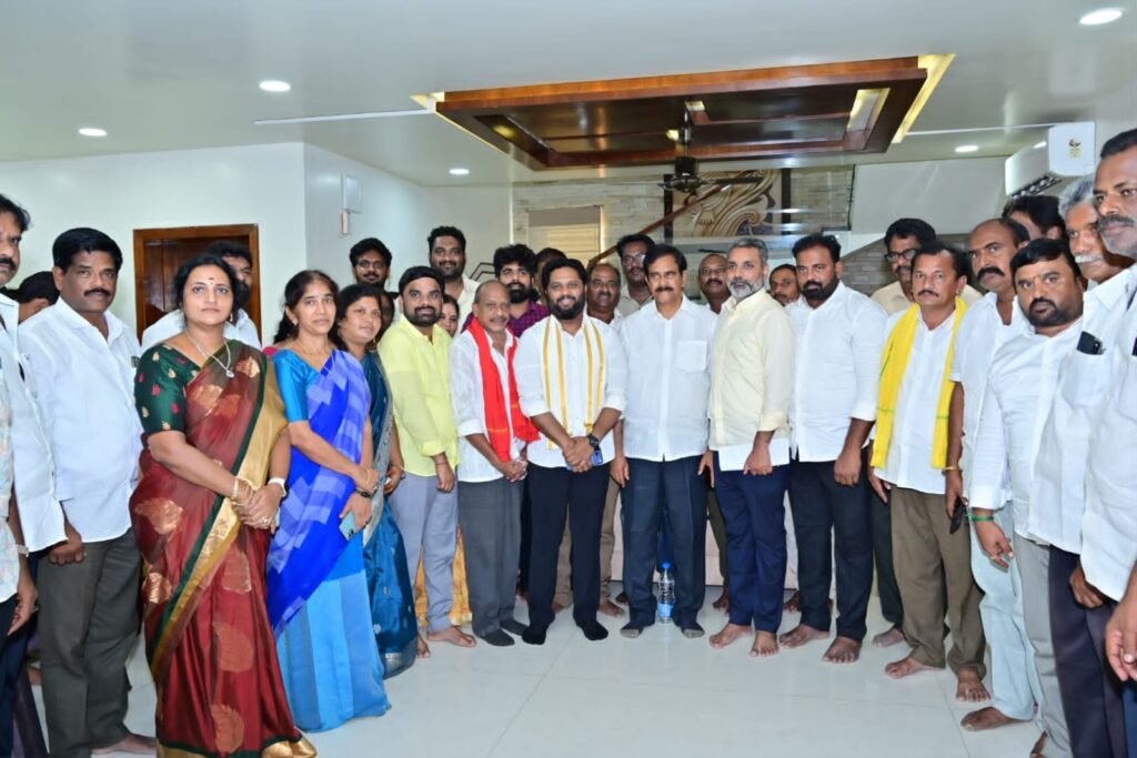గోపాలపురంలో కూటమి నాయకుల కీలక సమావేశం… స్థానిక సంస్థల ఎన్నికల వ్యూహంపై చర్చించిన దేవినేని ఉమా, ఎమ్మెల్యే మద్దిపాటి వెంకటరాజు