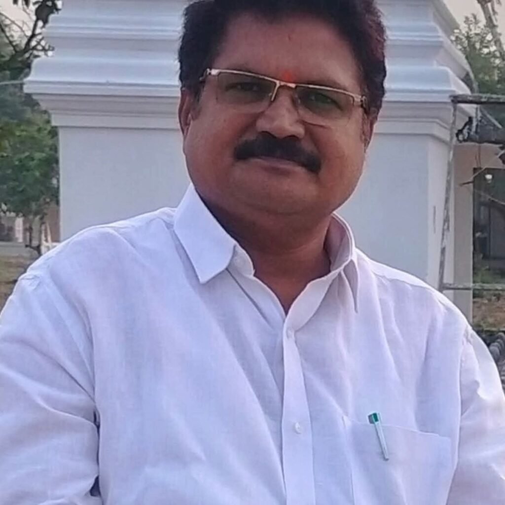 వ్యవస్థలో వేళ్లూనుకున్న అవినీతి సిండికేట్ పై తీవ్ర ఆందోళన
