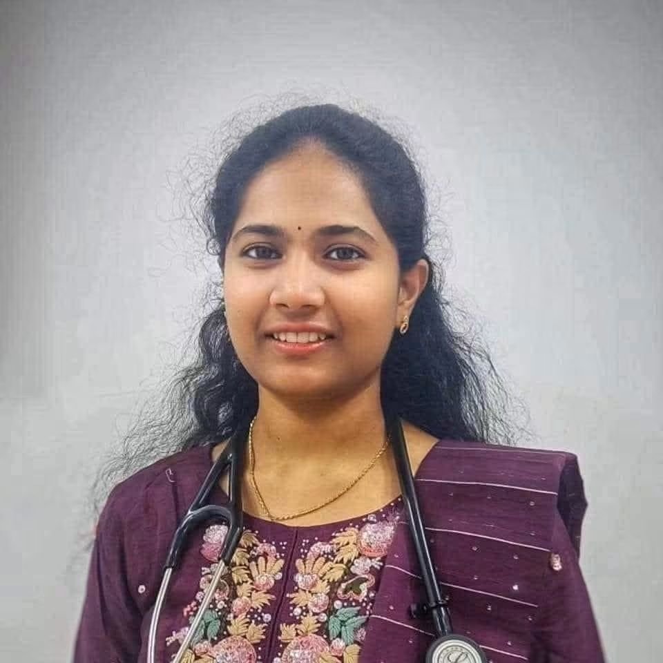 నందిగామలో పేదల పెన్నిధి ‘₹10 డాక్టర్’: వైద్య సేవల్లో ఆదర్శంగా నిలుస్తున్న గోల్డ్ మెడలిస్ట్ డాక్టర్ లక్ష్మీ ప్రియ (జన గళం హెల్త్ & వెల్ఫేర్ డెస్క్)