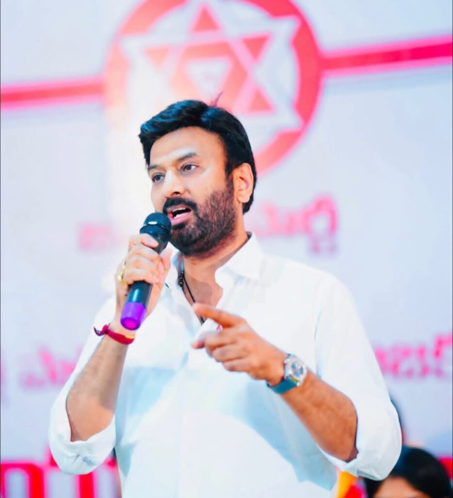 నాయకులు క్షేత్రస్థాయికి వెళ్లి పనిచేస్తేనే పార్టీ సంస్థాగత బలోపేతం: రామ్ తాళ్లూరి దిశానిర్దేశం (జన గళం పార్టీ డెస్క్)