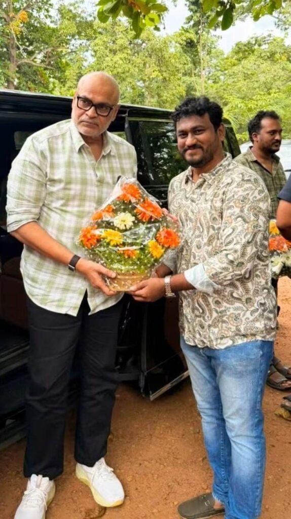 రాజమండ్రి పర్యటనలో నాగబాబుకు ఘన స్వాగతం: మర్యాదపూర్వకంగా కలిసిన ఏడిద బాబి