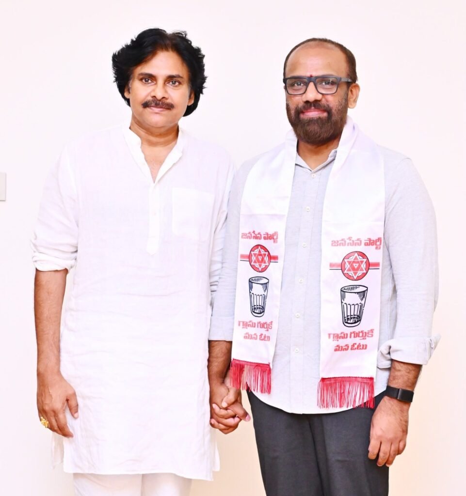 జనసేనలోకి వంగవీటి రాధా రాక శుభపరిణామం.. పార్టీ రాష్ట్ర కార్యదర్శి అమ్మిశెట్టి వాసు హర్షం