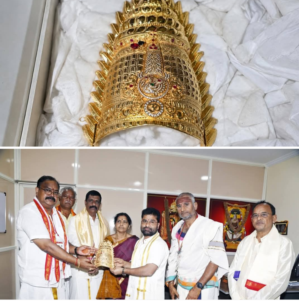 కనకదుర్గమ్మకు రూ. 75 లక్షల విలువైన నవరత్న ఖచిత బంగారు కిరీటం కానుక.. శ్రీకాకుళం దాతల భక్తి ప్రపత్తులు!