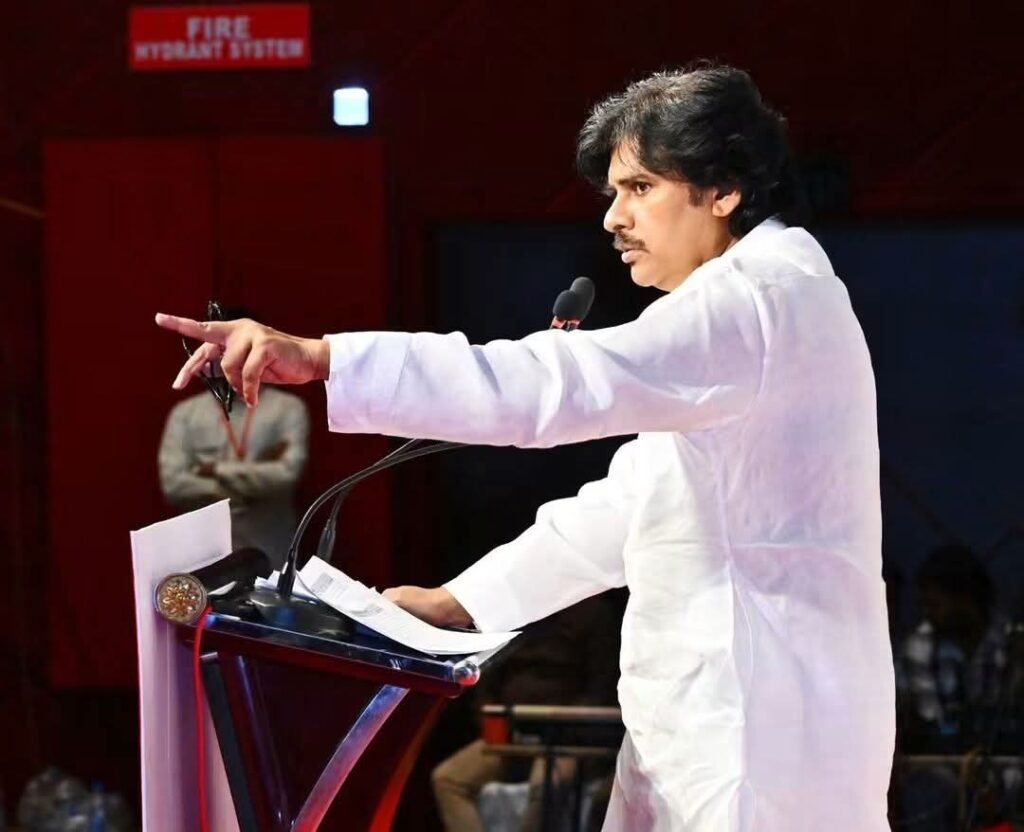 దివంగత నటుడు ఏవీఎస్ కుటుంబానికి ఎవరికీ తెలియకుండా సాయం చేసిన పవన్ కళ్యాణ్.. ప్రశంసలు కురిపిస్తున్న అభిమానులు