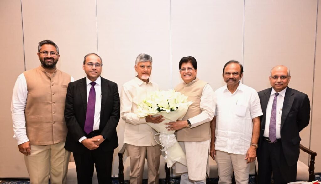 ఢిల్లీలో ‘సీఐఐ భాగస్వామ్య సదస్సు-2026 కర్టెన్ రైజర్’ కార్యక్రమంలో పాల్గొన్న ముఖ్యమంత్రి చంద్రబాబు నాయుడు.. కేంద్ర మంత్రి పీయూష్ గోయల్‌తో ప్రత్యేక భేటీ